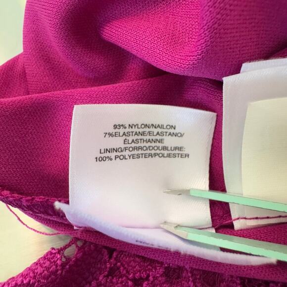 NINE WEST LACE SLEEVELESS CREWNECK SHIFT DRESS IN MAGENTA WOMEN'S SIZE 8 - Picture 12 of 16